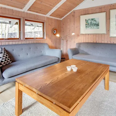 Anttoni - 50km From The Sea By Interhome Nyaraló
